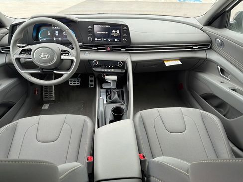New 2026 Hyundai Elantra Sport FWD image 15