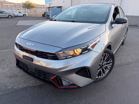 Used 2023 Kia Forte GT-Line w/ GT-Line Technology Package FWD image 13
