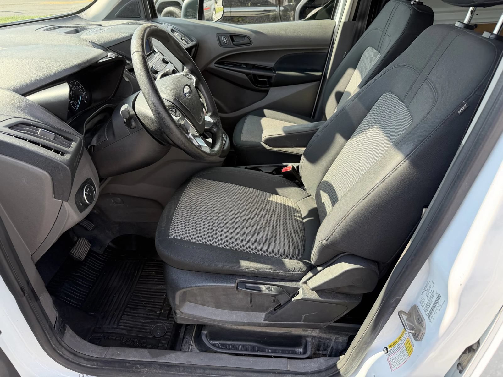 Used 2019 Ford Transit Connect XL FWD image 11
