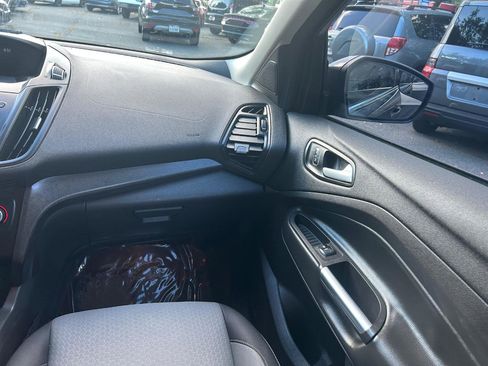 Used 2018 Ford Escape SE AWD/4WD image 21