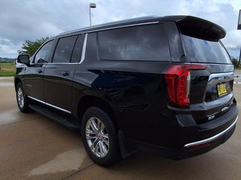 Used 2022 GMC Yukon XL SLT w/ SLT Premium Package AWD/4WD image 6