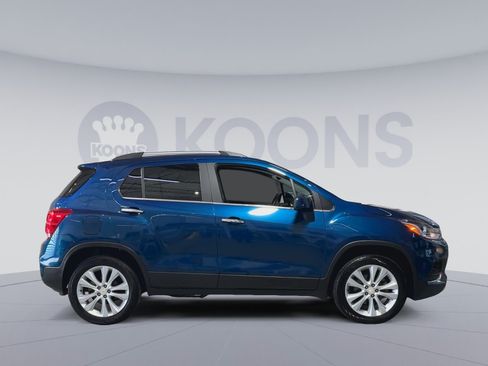 Used 2020 Chevrolet Trax Premier AWD/4WD image 12