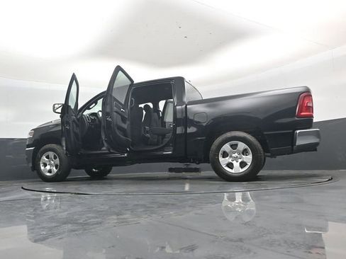New 2026 RAM 1500 4x4 Crew Cab image 52