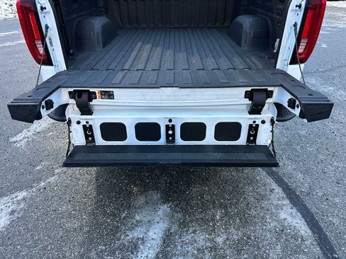 Used 2021 GMC Sierra 1500 AT4 w/ AT4 Preferred Package image 15