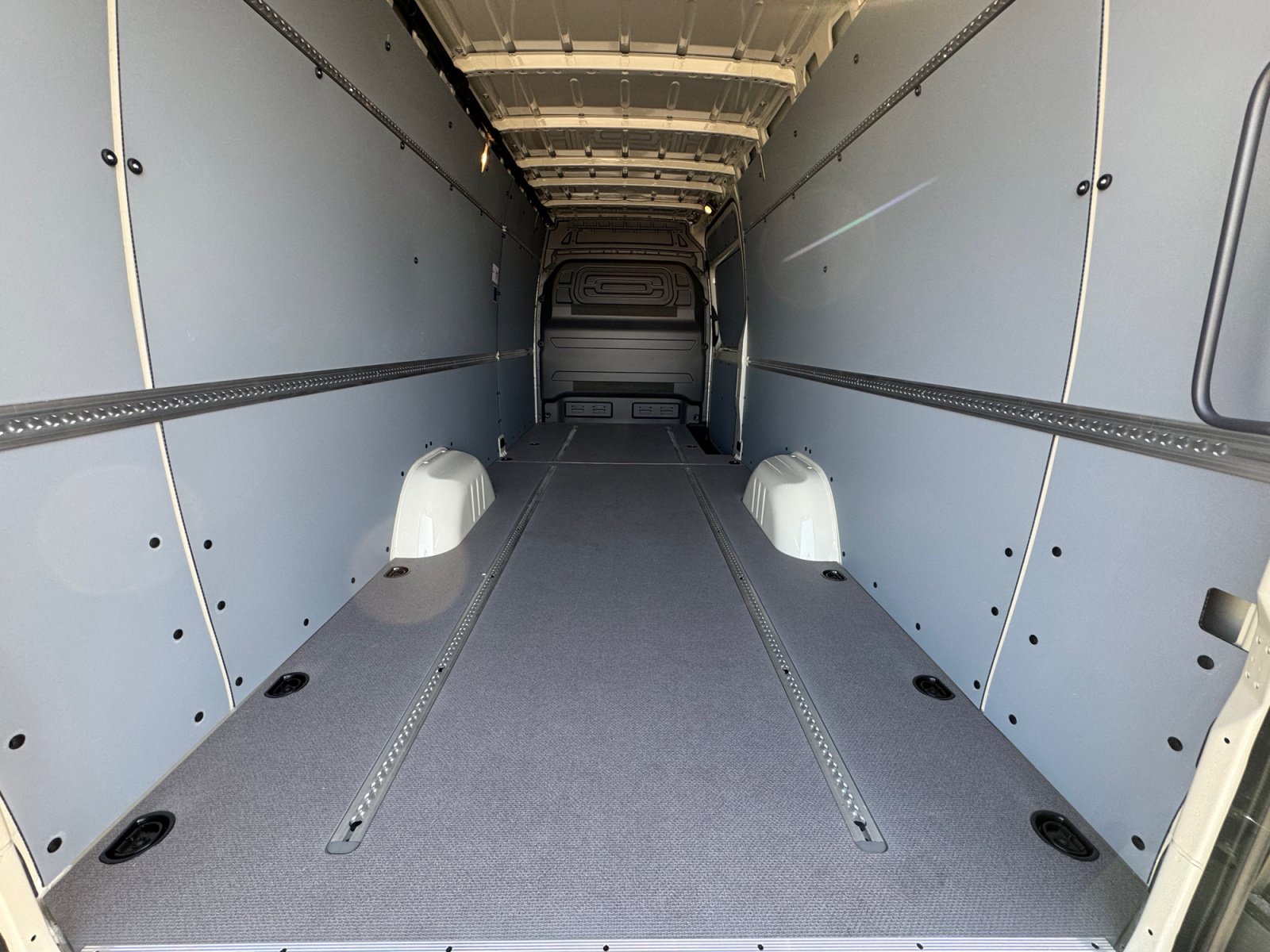 New 2026 Mercedes-Benz Sprinter 2500 image 32