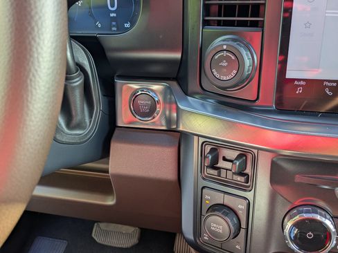 Certified 2025 Ford F250 King Ranch w/ Chrome Package AWD/4WD image 24