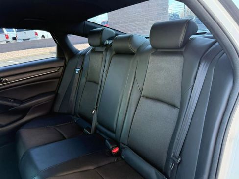 Used 2018 Honda Accord Sport image 43