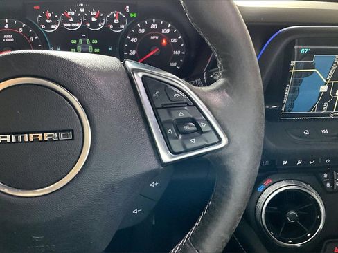 Used 2018 Chevrolet Camaro LT image 9
