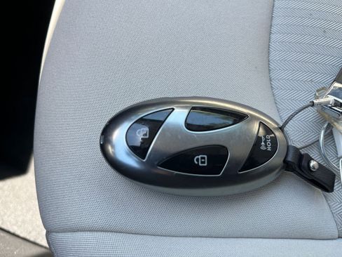 Used 2025 Hyundai Sonata SEL FWD image 21