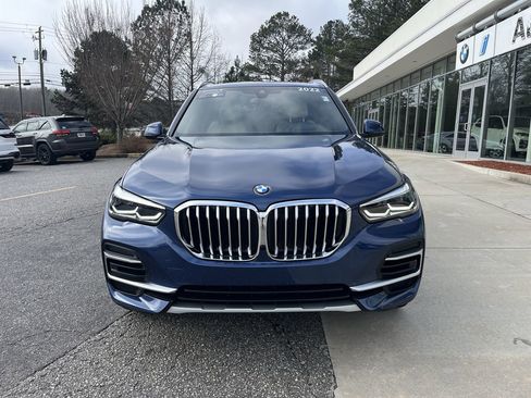 Certified 2022 BMW X5 sDrive40i w/ Premium Package image 3