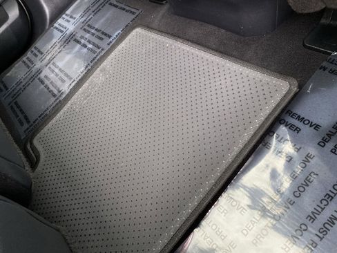 Certified 2023 Ford F150 Lariat image 45