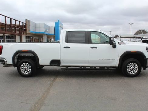 Used 2025 GMC Sierra 2500 Pro w/ Convenience Package AWD/4WD image 2