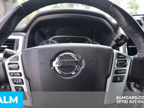 Used 2021 Nissan Titan SV w/ SV Convenience Package image 28