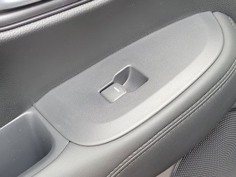 New 2026 Honda HR-V LX image 17