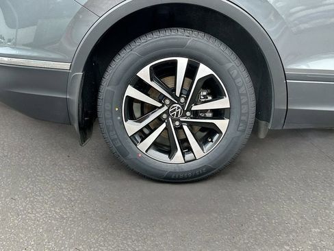 Used 2023 Volkswagen Tiguan S FWD image 30