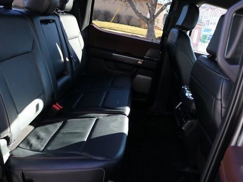 Used 2023 Ford F150 Lariat image 31