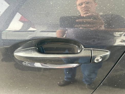 Used 2015 Subaru Forester 2.0XT Touring w/ Eyesight & Navigation System image 20