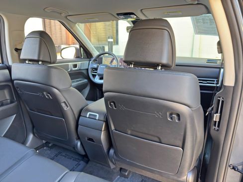 Used 2024 Hyundai Santa Fe SEL FWD image 34