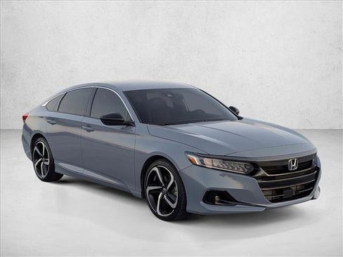 Used 2022 Honda Accord Sport image 3