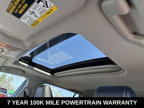 Used 2021 Toyota RAV4 XLE Premium AWD/4WD image 16