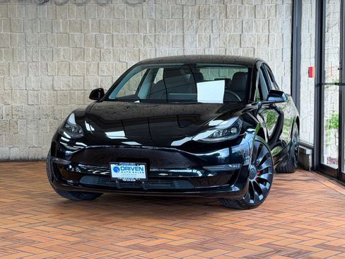 Used 2022 Tesla Model 3 Performance AWD/4WD image 3