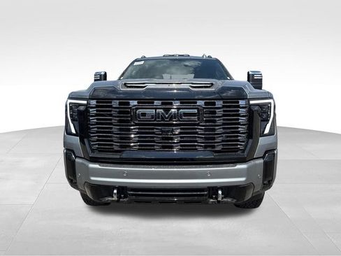 New 2026 GMC Sierra 2500 Denali Ultimate AWD/4WD image 8