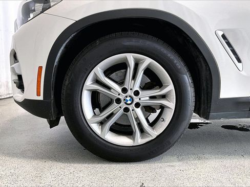 Used 2019 BMW X3 sDrive30i w/ Driving Assistance Package RWD image 6
