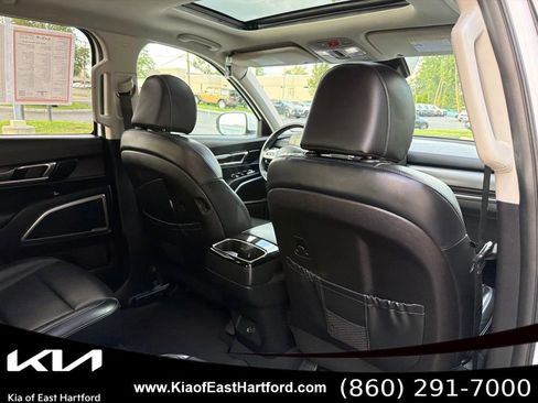 Certified 2024 Kia Telluride S w/ S Sunroof Package AWD/4WD image 14
