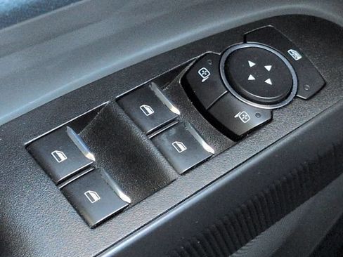 Certified 2022 Ford Maverick XL FWD image 22