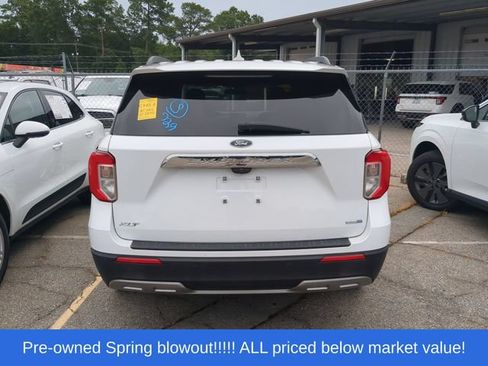 Used 2020 Ford Explorer XLT w/ Equipment Group 202A AWD/4WD image 3