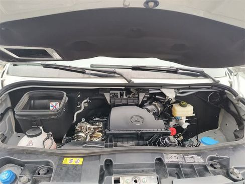 Used 2023 Mercedes-Benz Sprinter 2500 image 24