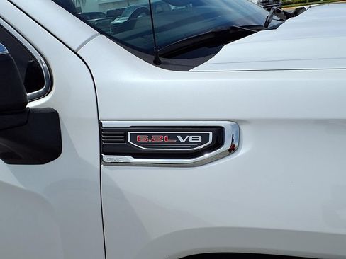Used 2024 GMC Sierra 1500 Denali w/ Denali Reserve Package AWD/4WD image 11