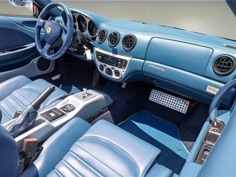 Used 2005 Ferrari 360 Spider image 27
