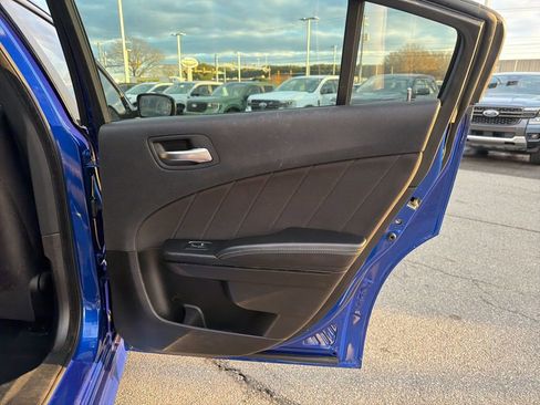 Used 2020 Dodge Charger GT w/ Blacktop Package image 19