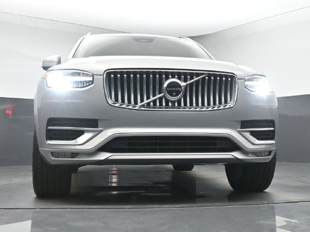 Used 2024 Volvo XC90 B6 Plus w/ Protection Package Premier AWD/4WD image 36