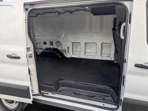 New 2026 Ford Transit 150 Low Roof RWD image 15