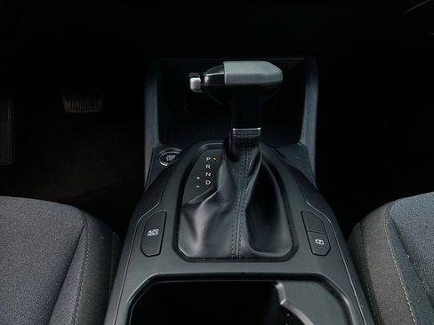 Used 2025 Kia K4 LXS image 24