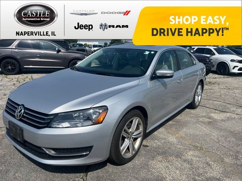 Used 2014 Volkswagen Passat 1.8T SE FWD image 1