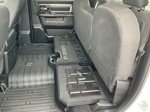 Used 2024 RAM 1500 Warlock AWD/4WD image 43