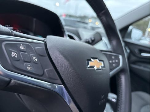 Used 2019 Chevrolet Equinox LT image 12