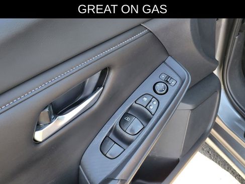 Used 2020 Nissan Sentra SV w/ Lighting Package FWD image 20