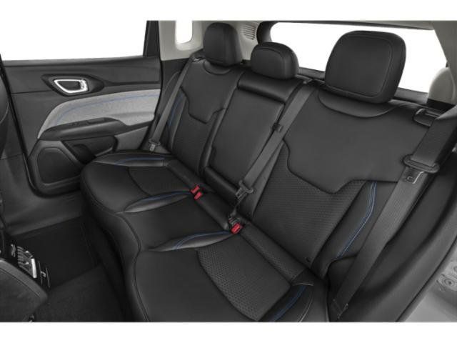 Used 2022 Jeep Compass Latitude w/ Convenience Group FWD image 17