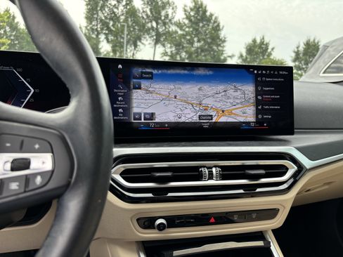 Used 2023 BMW i4 eDrive35 w/ Premium Package RWD image 30