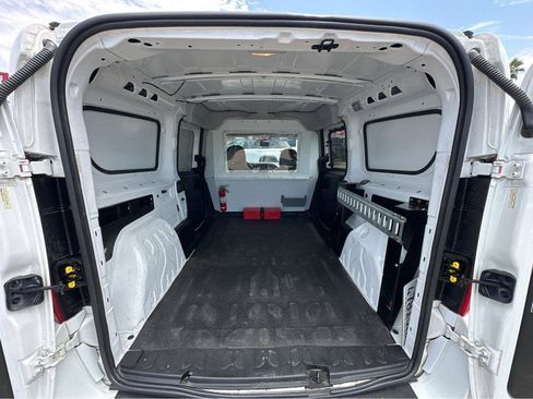 Used 2018 RAM ProMaster City Tradesman SLT FWD image 36
