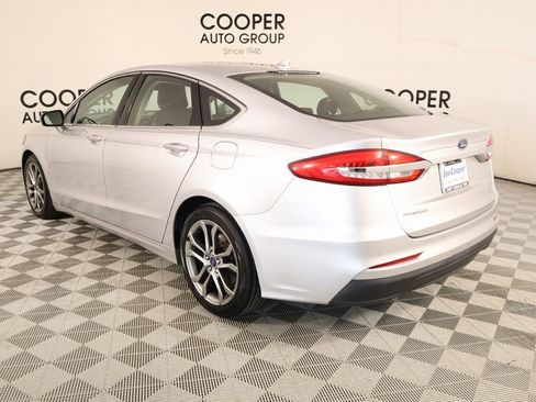 Used 2019 Ford Fusion SEL image 23