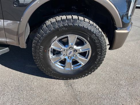 Used 2015 Ford F150 Lariat w/ Equipment Group 502A Luxury image 47