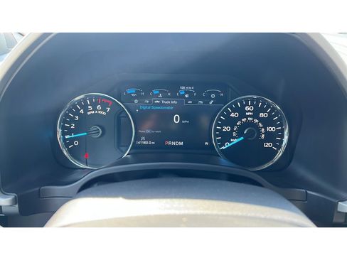 Used 2020 Ford F150 Lariat w/ Equipment Group 502A Luxury AWD/4WD image 15
