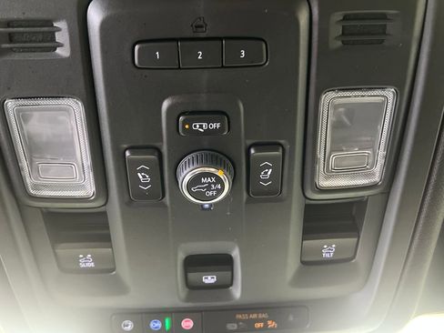 Used 2023 Cadillac Escalade Premium Luxury w/ LPO, Radiant Package image 28