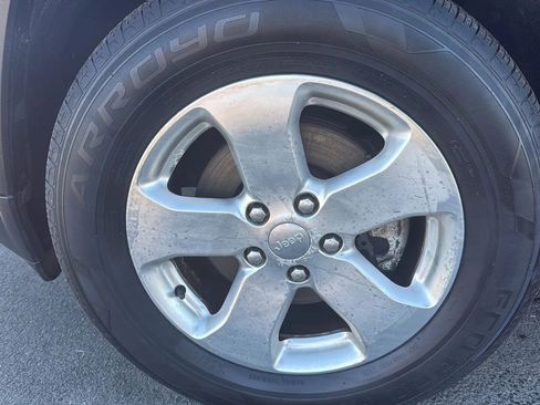 Used 2013 Jeep Grand Cherokee Limited image 5