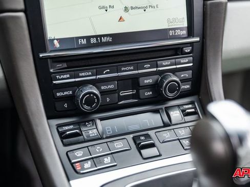 Used 2013 Porsche 911 Carrera S image 18